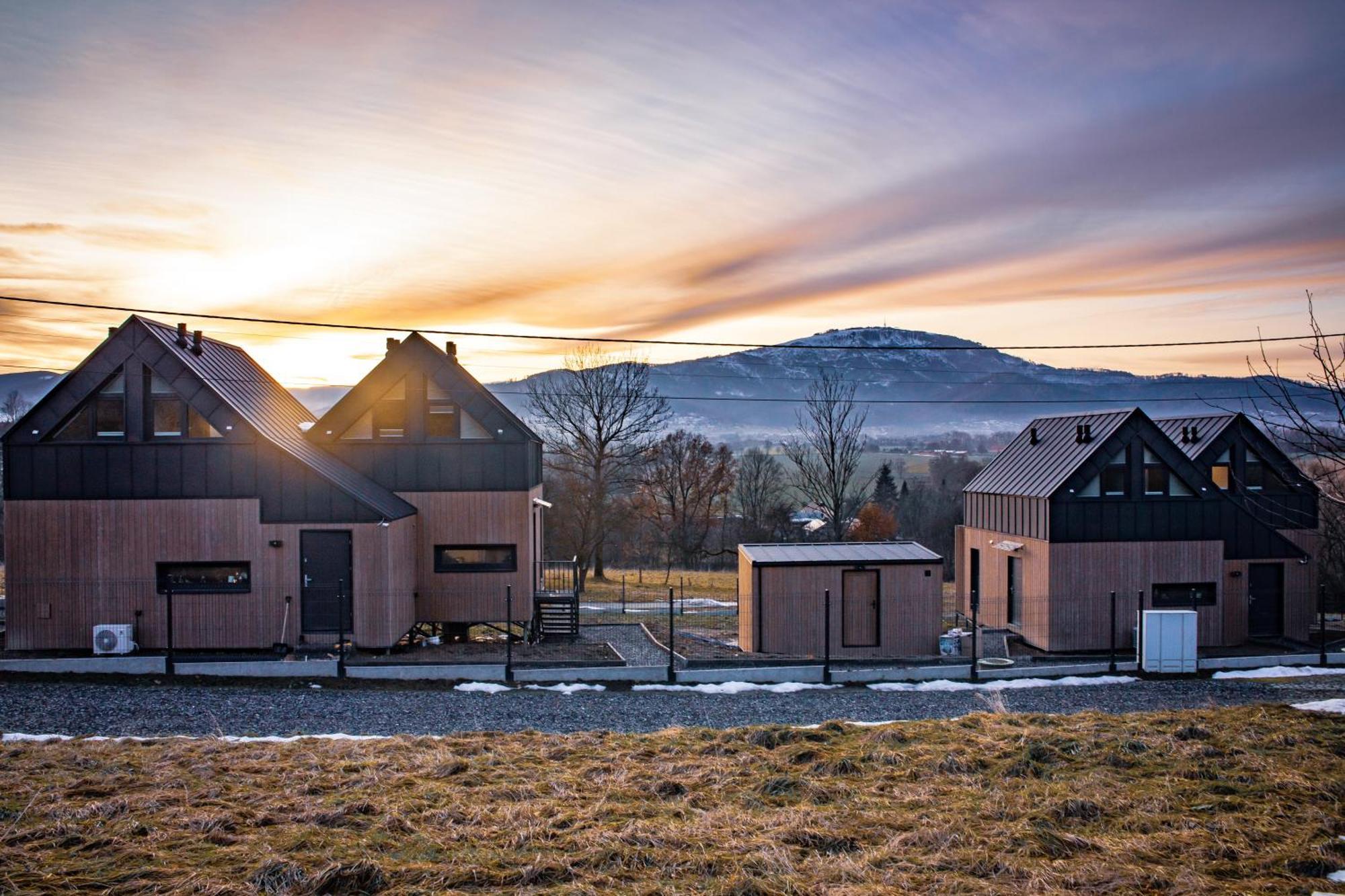 Beskid Sielski - Klimatyczne Domki W Lipowej Z Widokiem Na Gory I Sauna - Dream Apart Żywiec المظهر الخارجي الصورة